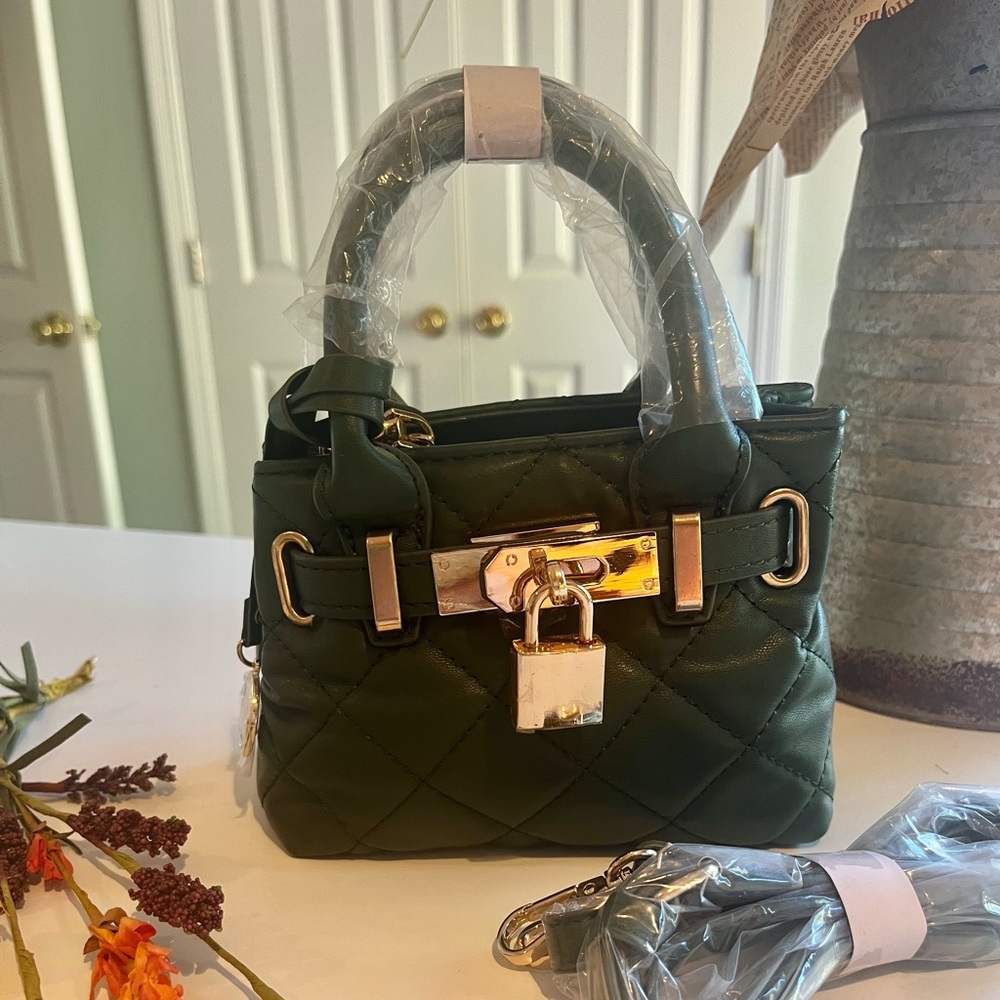 Badgley Mischka Mini Diamond Quilted Tote